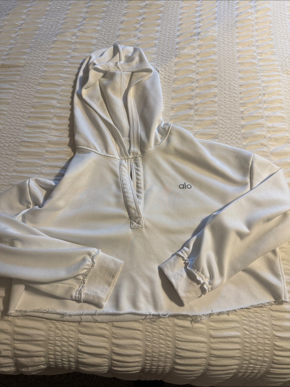 ALO Yoga White Cropped Hoodie with Subtle Logo